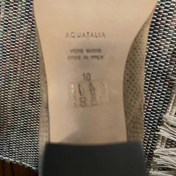 Aquatalia Suede Leather Tan Bootie Size 10 - Picture 4 of 4